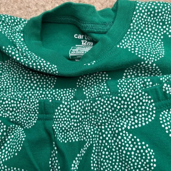 Carter’s Toddler Green Clover Pajama Set 12 Months - Picture 4 of 6